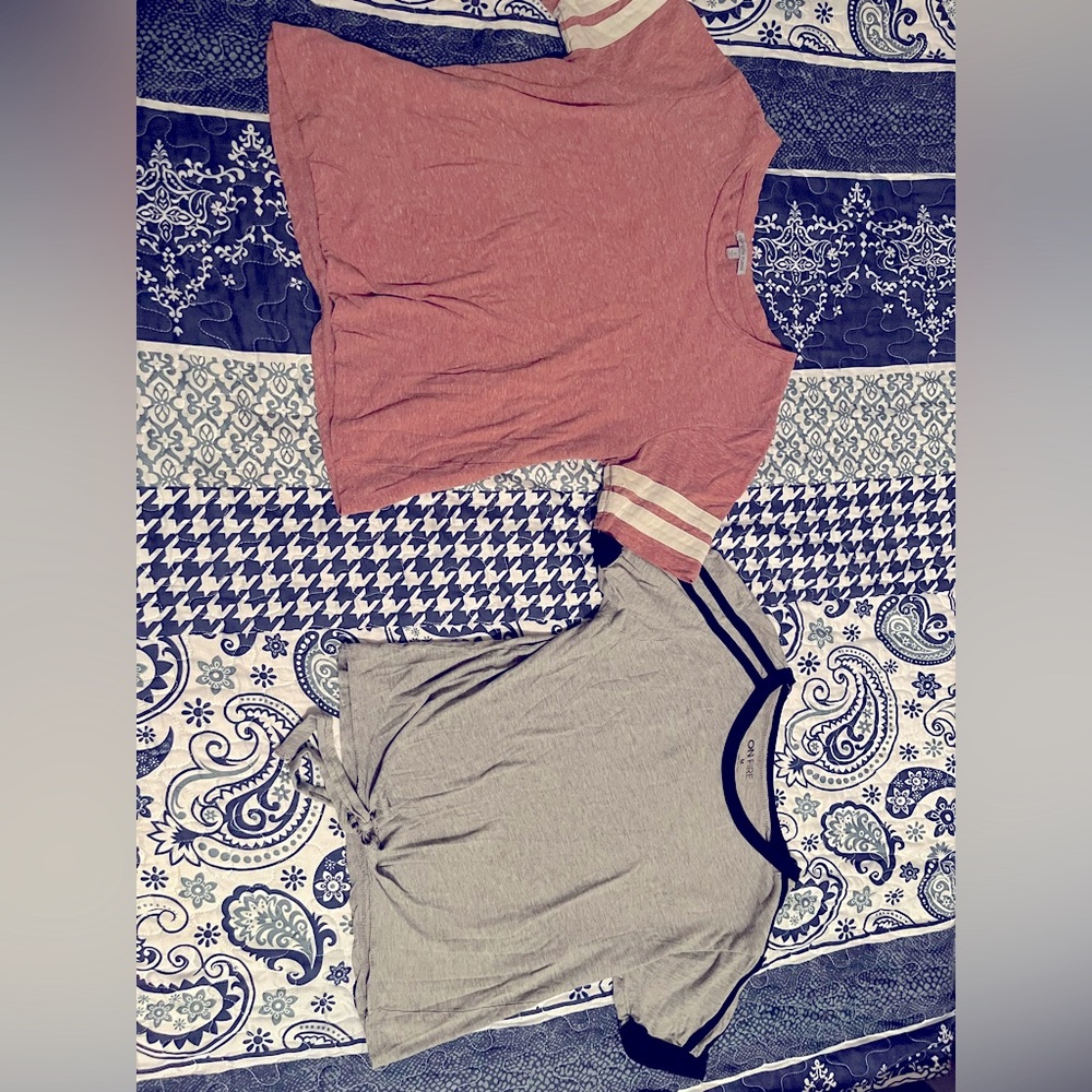 Two crop tops. Pink size small. Gray size medium